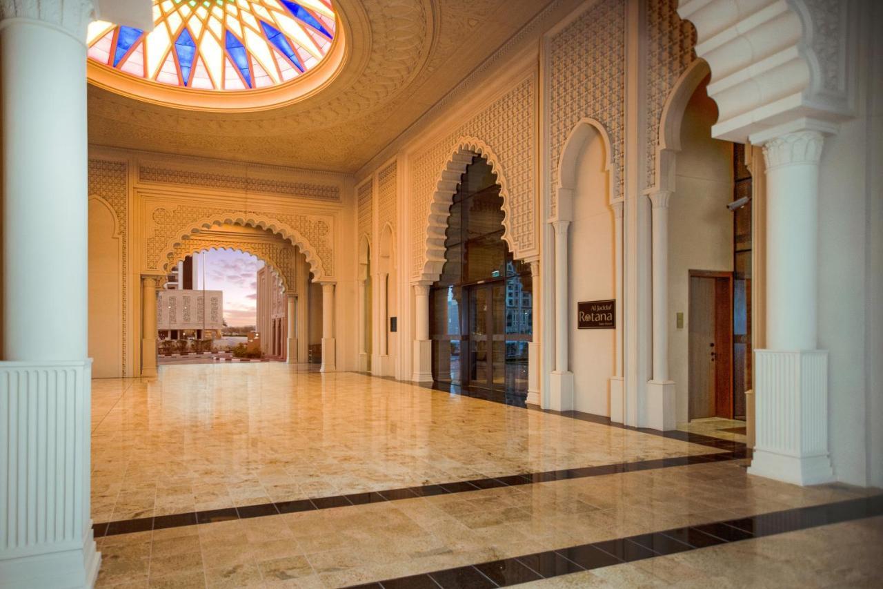 Al Jaddaf Rotana Suite Hotel Dubai Exterior foto